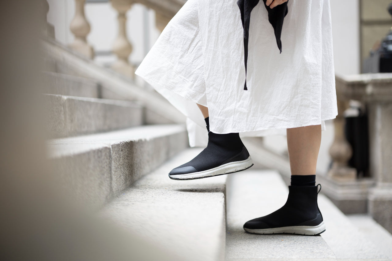 OIVIO FIT – ISO & GRS certified, your waterproof shoes + slip-resistant shoes + eco-friendly shoes + anti-bacteria shoes + comfortable city shoes I OIVIO FIT – ISO 及 GRS 認證 你的防水鞋 + 防滑鞋 + 環保鞋 +