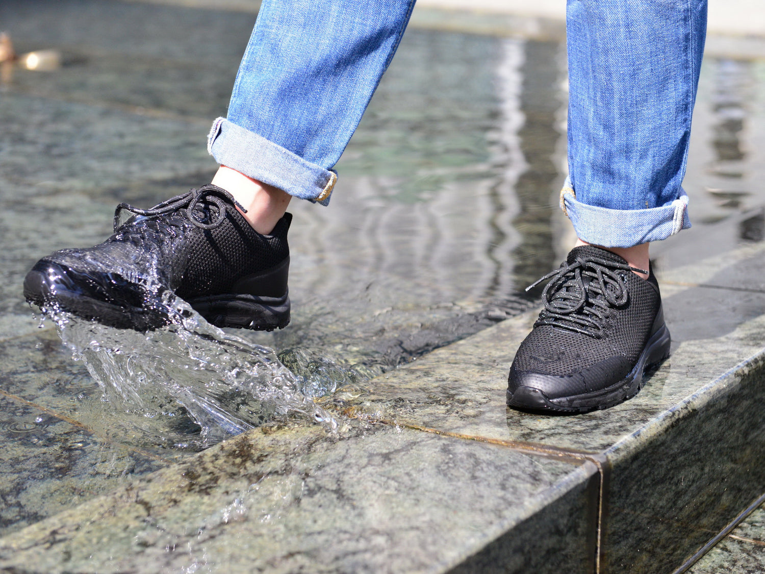 OIVIO FIT – ISO & GRS certified, your waterproof shoes + slip-resistant shoes + eco-friendly shoes + anti-bacteria shoes + comfortable city shoes I OIVIO FIT – ISO 及 GRS 認證 你的防水鞋 + 防滑鞋 + 環保鞋 + 抗菌鞋 + 舒適百搭都市鞋