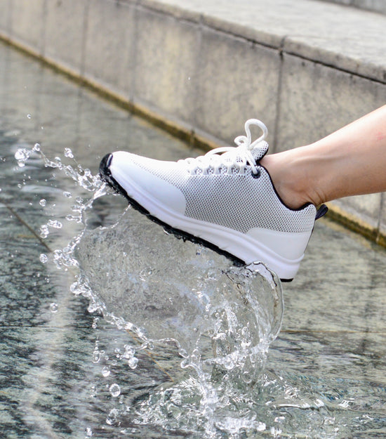 OIVIO FIT – ISO & GRS certified, your waterproof shoes + slip-resistant shoes + eco-friendly shoes + anti-bacteria shoes + comfortable city shoes I OIVIO FIT – ISO 及 GRS 認證 你的防水鞋 + 防滑鞋 + 環保鞋 + 抗菌鞋 + 舒適百搭都市鞋